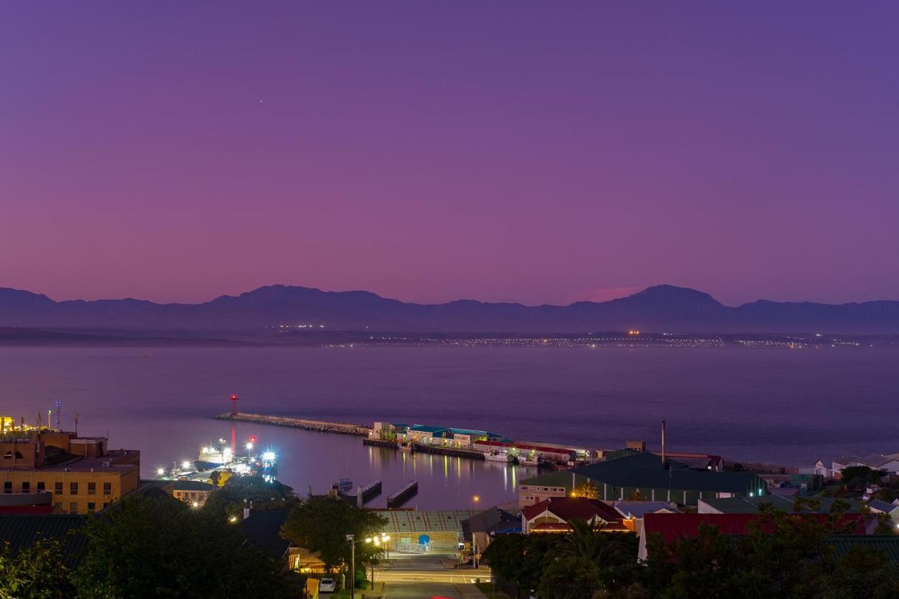 Sundowner Loft Apartment Mossel Bay Exterior photo